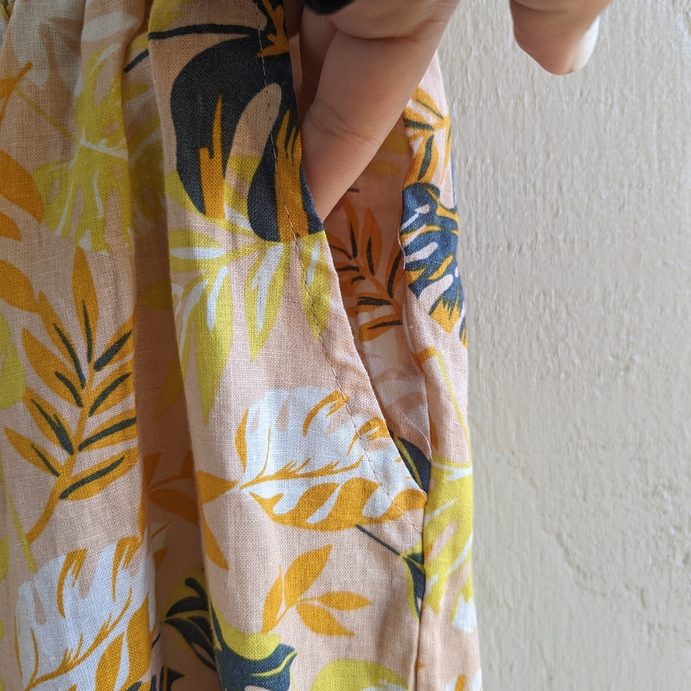 COPY - Nicole Miller Linen Blend Leaf Wide Leg Pants Small - Picture 2 of 4